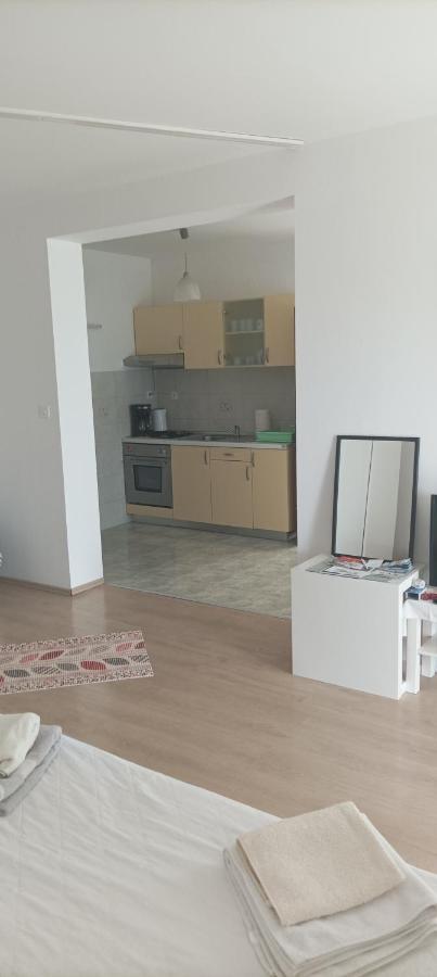 Feel Good Apartment Banjol Eksteriør bilde