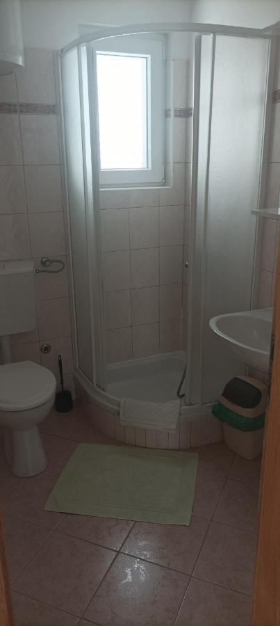 Feel Good Apartment Banjol Eksteriør bilde